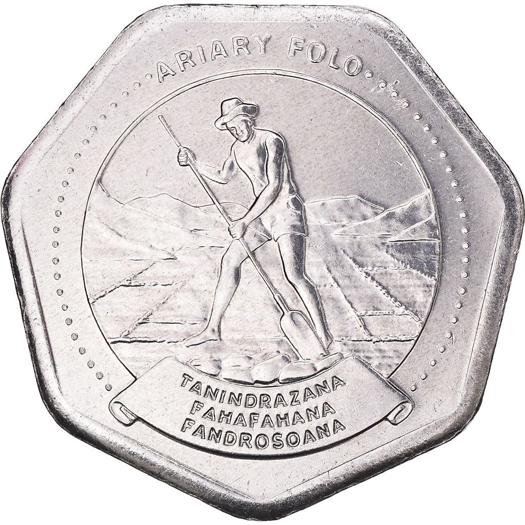 Madagascar | 10 Ariary Coin | Star | Worker | Peat | Km:27 | 1999
