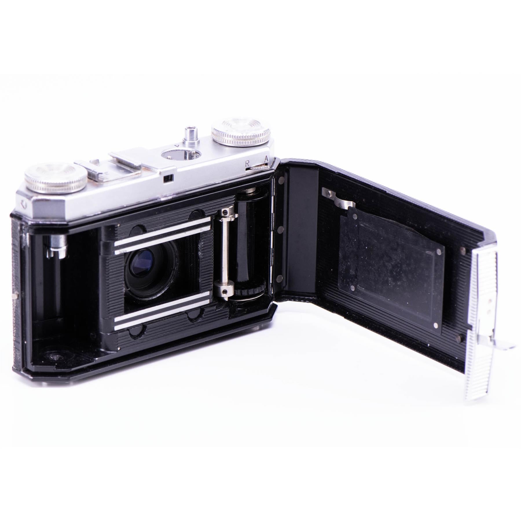 Kodak Retinette Type 017 Camera | Reomar 50mm f4.5 lens | Germany | 1952 - 1954