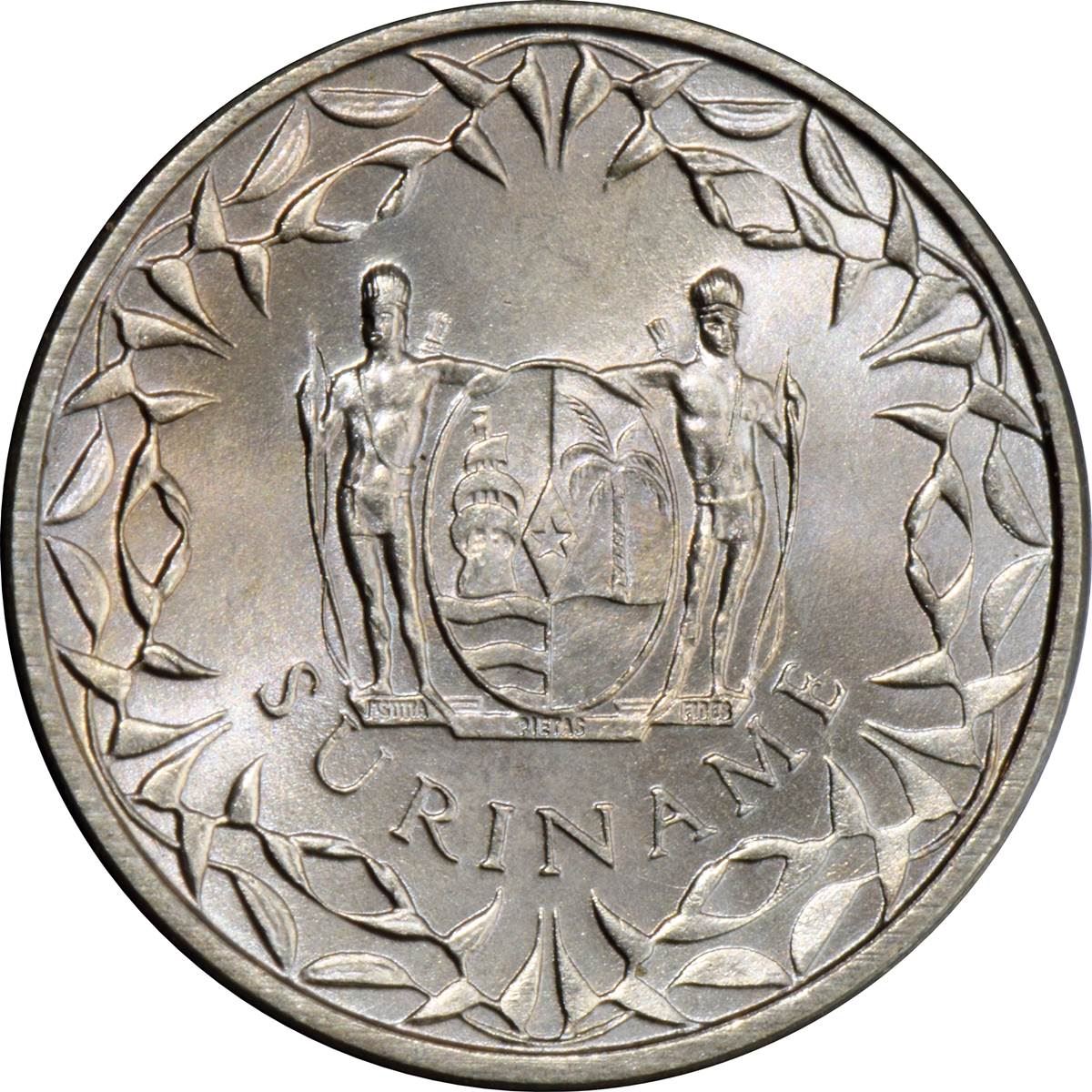 Suriname | 25 Cents Coin | Natives | Wreath | Km:14 | 1962 - 1986