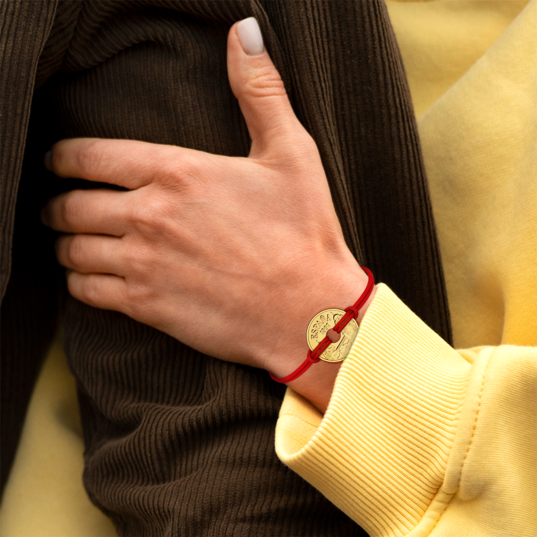 Good Luck Coin Bracelet | Red String Thread Wristband | Spanish 25 Pesetas 1997 | 18k Gold Plated Fortune Wealth & Protection