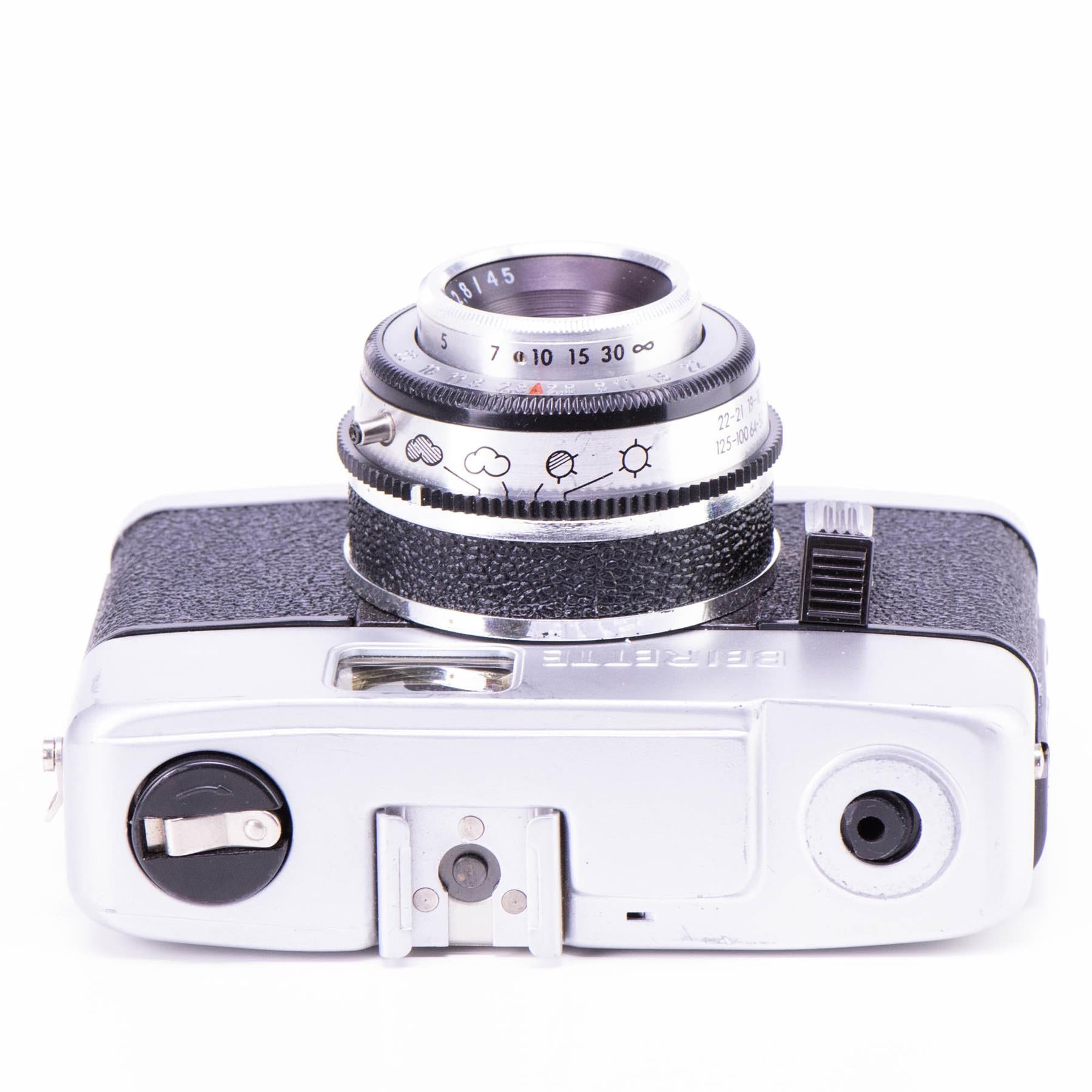 フィルムカメラ BEIRETTE 35 / E.LUDWIG MERITAR 45mm f2.8 BEIRETTE 35 / E.LUDWIG MERITAR 45mm f2.8 - メルカリ