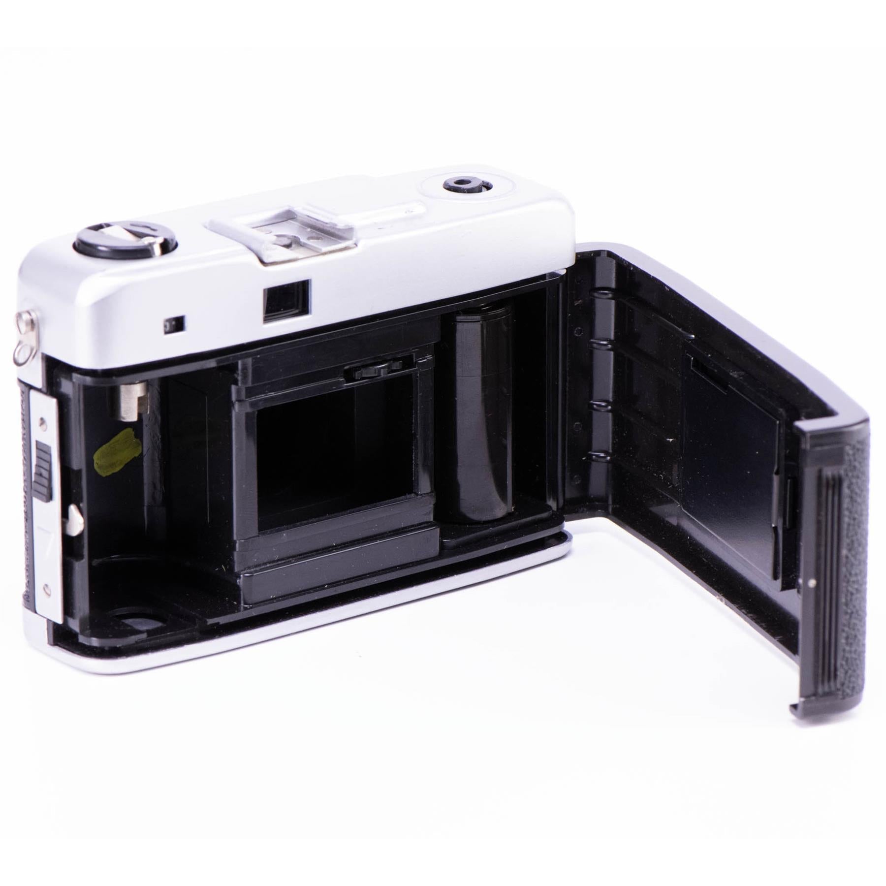 フィルムカメラ BEIRETTE 35 / E.LUDWIG MERITAR 45mm f2.8 BEIER BEIRETTE 35MM CAMERA WITH MERITAR LENS 45mm f/2.9 c