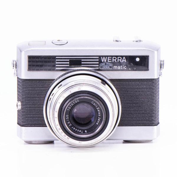 Carl Zeiss Werramatic E Camera | 50mm f2.8 lens | White | Germany | 19