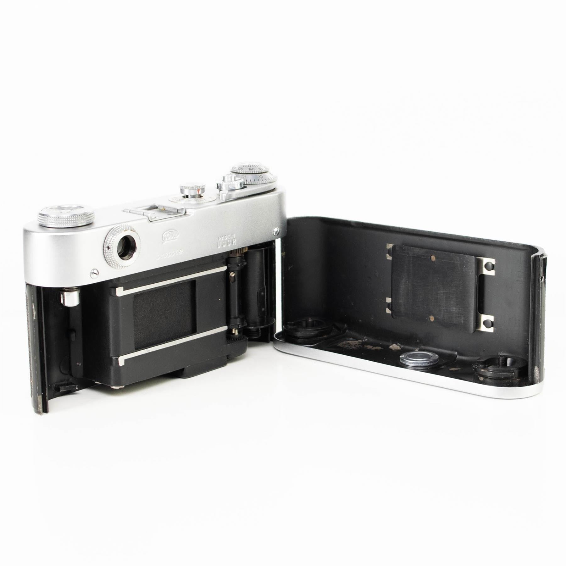Fed 3 type B Camera | 52mm f2.8 lens | White | Soviet union | 1963 - 1