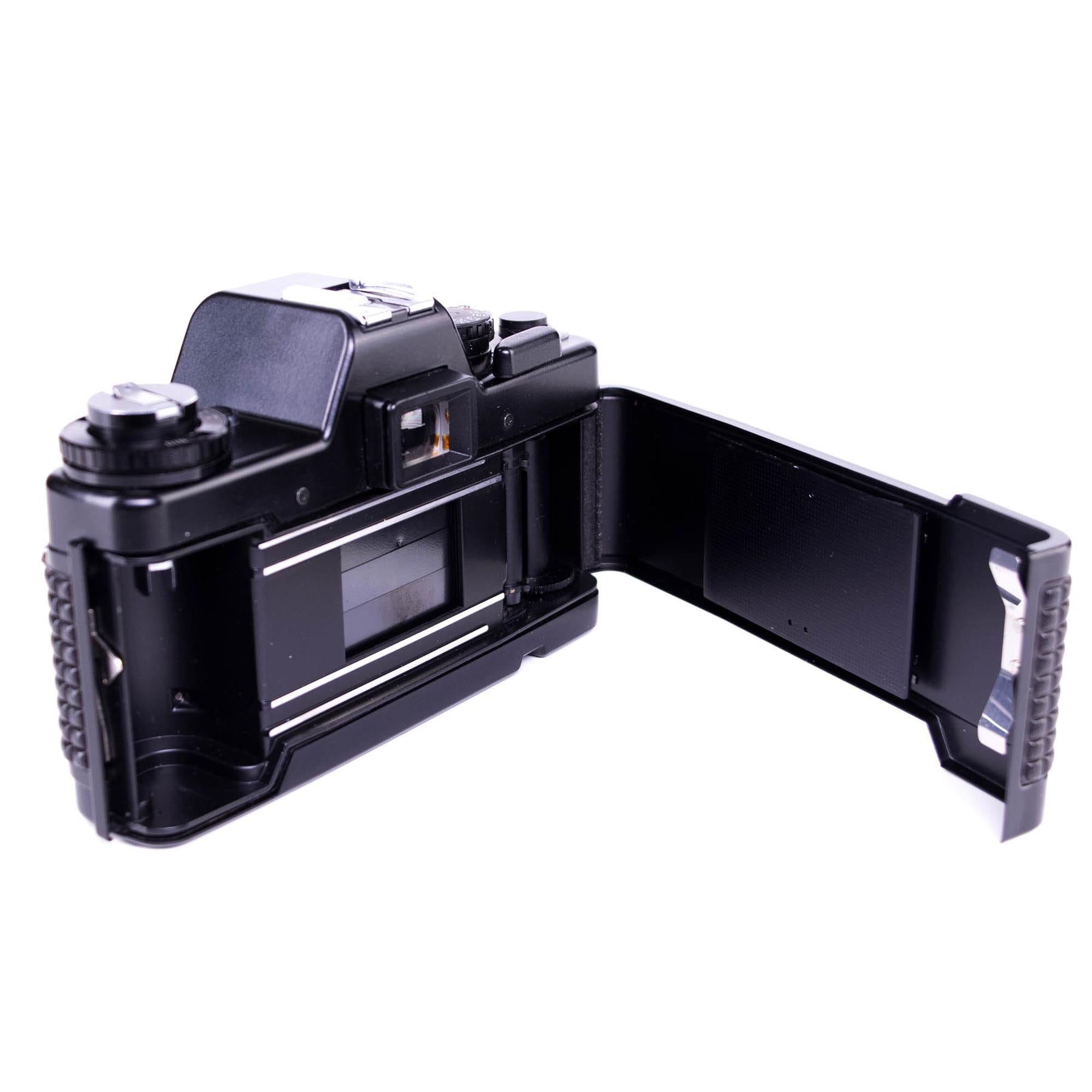 PRAKTICA B200 ワインダー　レンズ２本付き　完動品