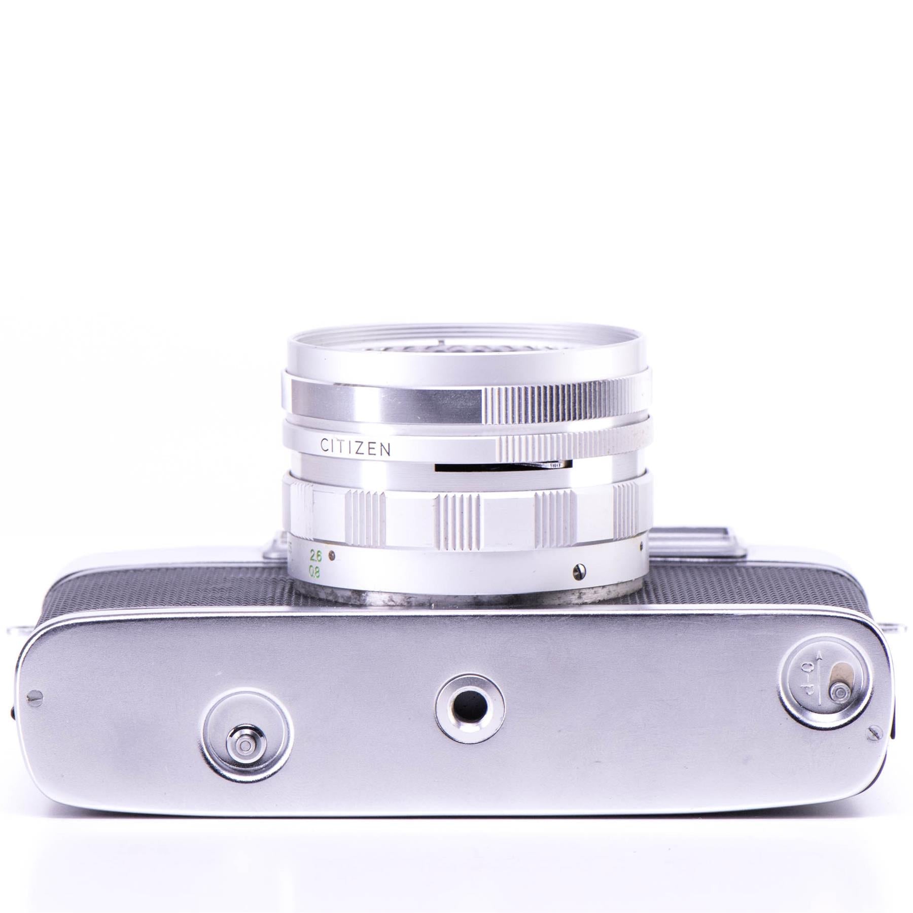Yashica minister 3 Camera | Yashinon 45mm f2.8 lens | White | Japan |