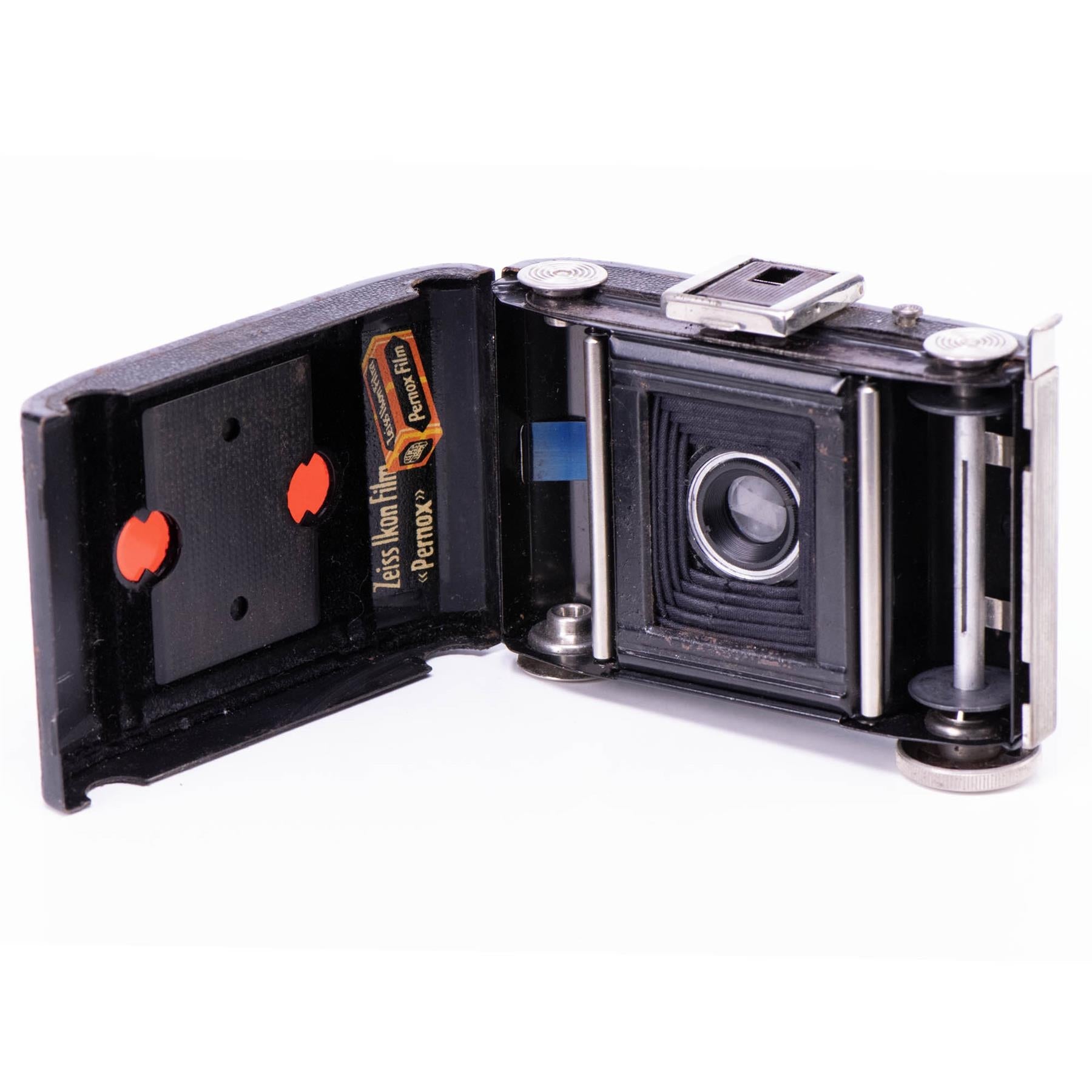 Zeiss Ikon Ikonta 520/18 | Novar 50mm f4.5 lens | Germany | 1931 - 193