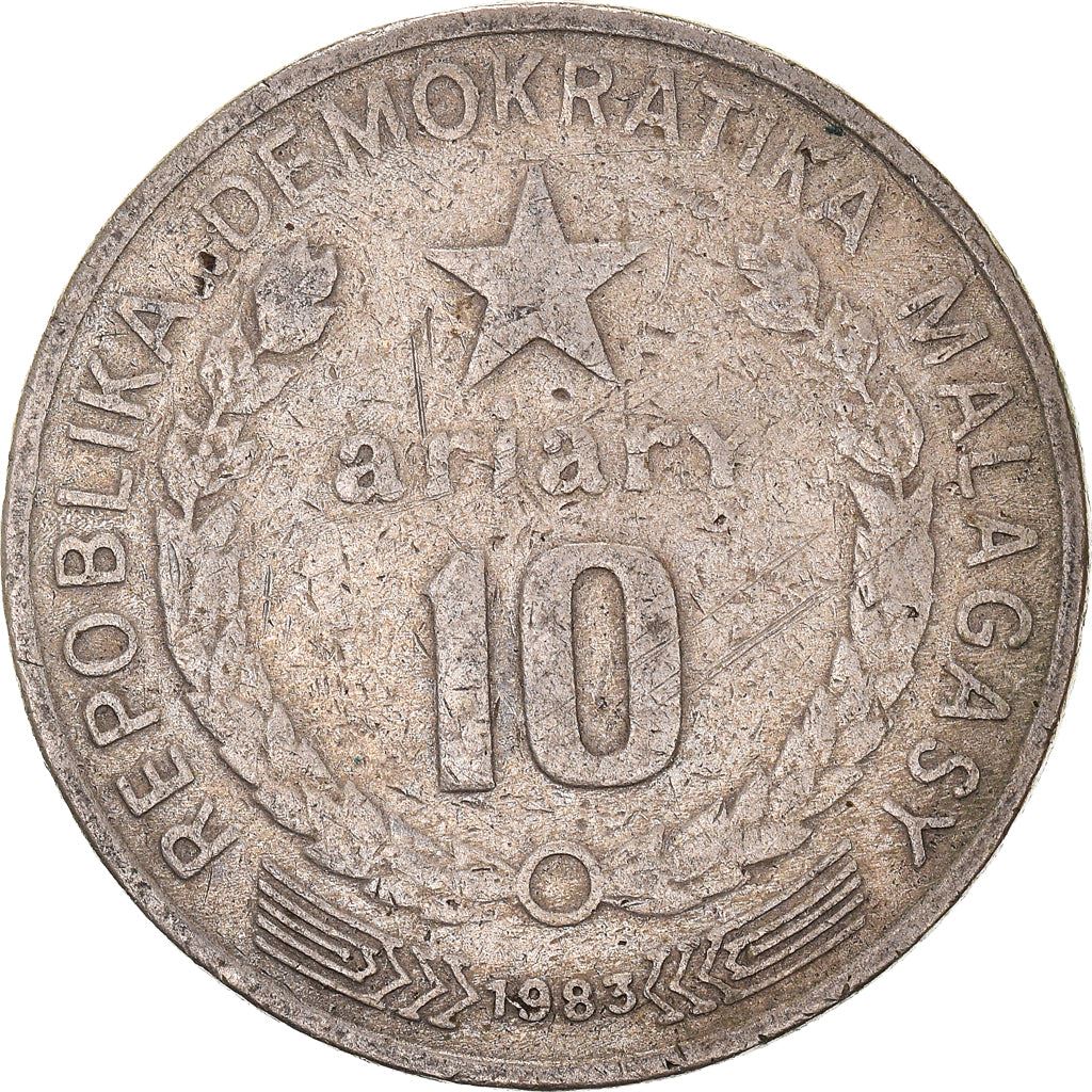 Madagascar | 10 Ariary Coin | Star | Worker | Peat | Km:13B | 1983