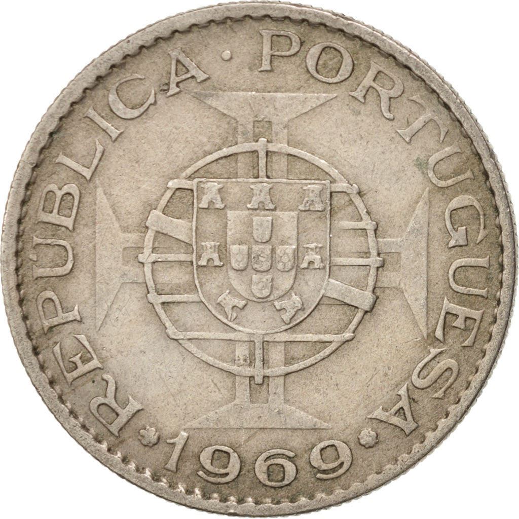 Angola | 10 Escudos Coin | Horse | Elephant | Shield | Km:79 | 1969 - 1970